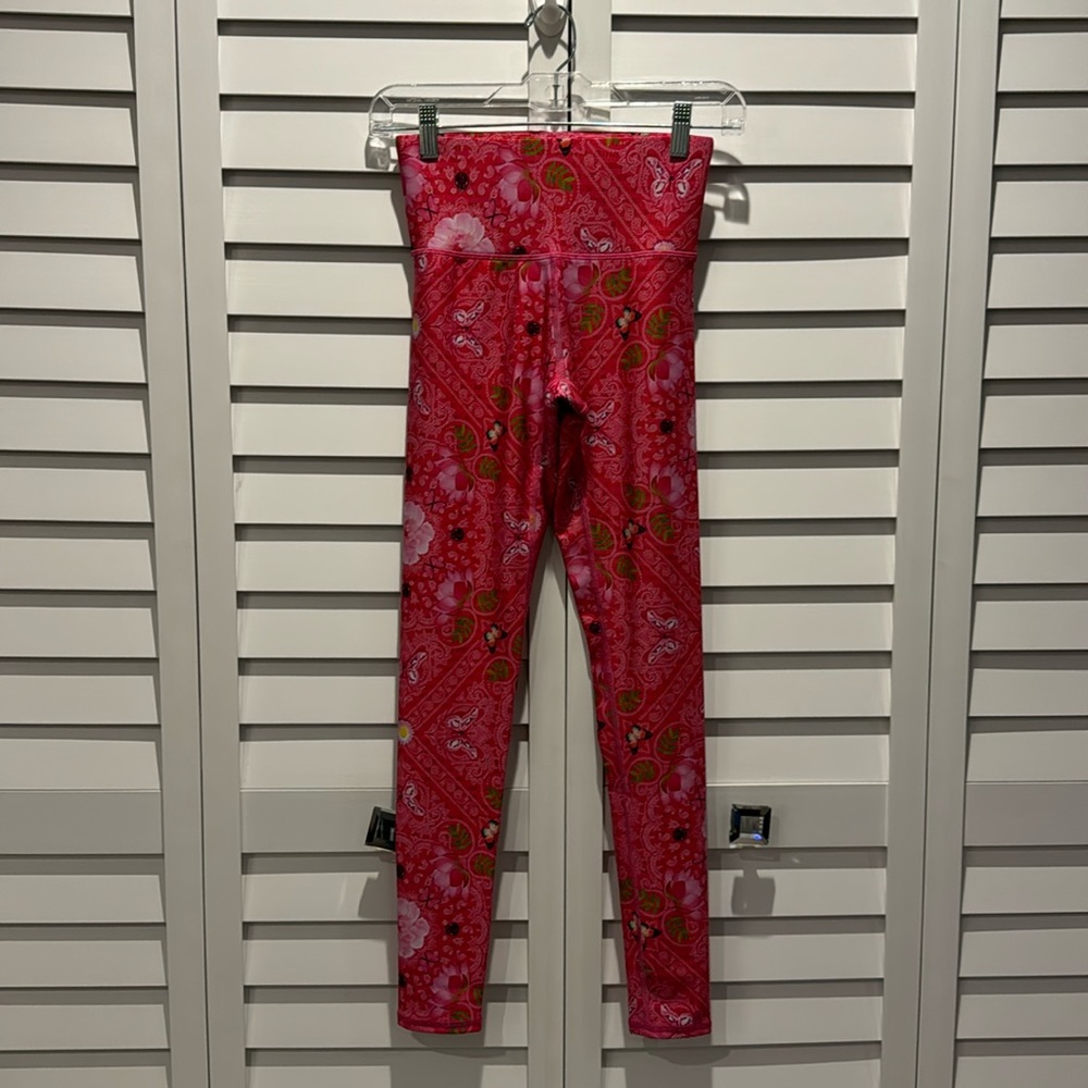 Terez Leggings NWOT in a Polyester/ Spandex Blend